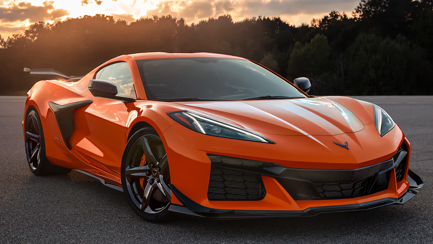 Click to Enlarge-Esc to Close Corvette Generations/C8/C8 2023 Z06 front right.jpg